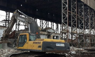 Демонтаж ангаров в Северске под ключ - стоимость от 1548 руб. | 2Землекопа-Свк 